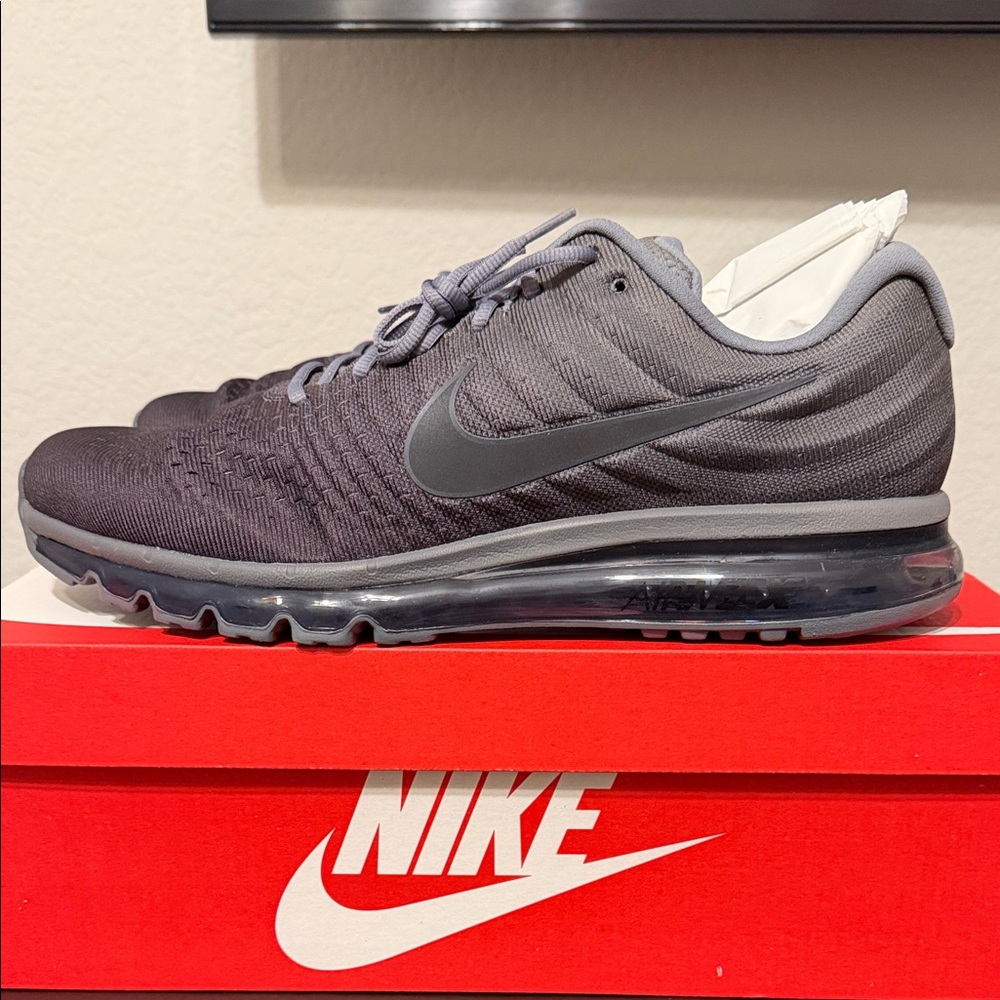 Nike Air Max 2017 in Anthracite, Dark Grey and Cool Grey